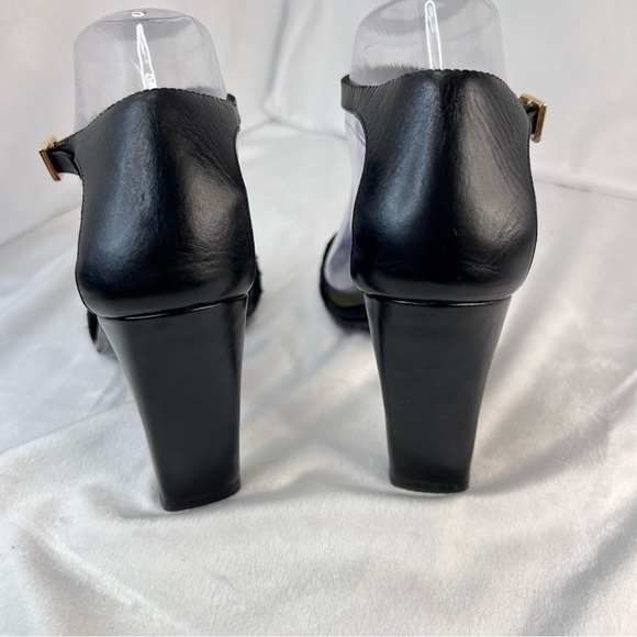 GUCCI Black Leather Snake Embossed Open Toe Ankle Strap Heels Size 8 - Picture 14 of 15